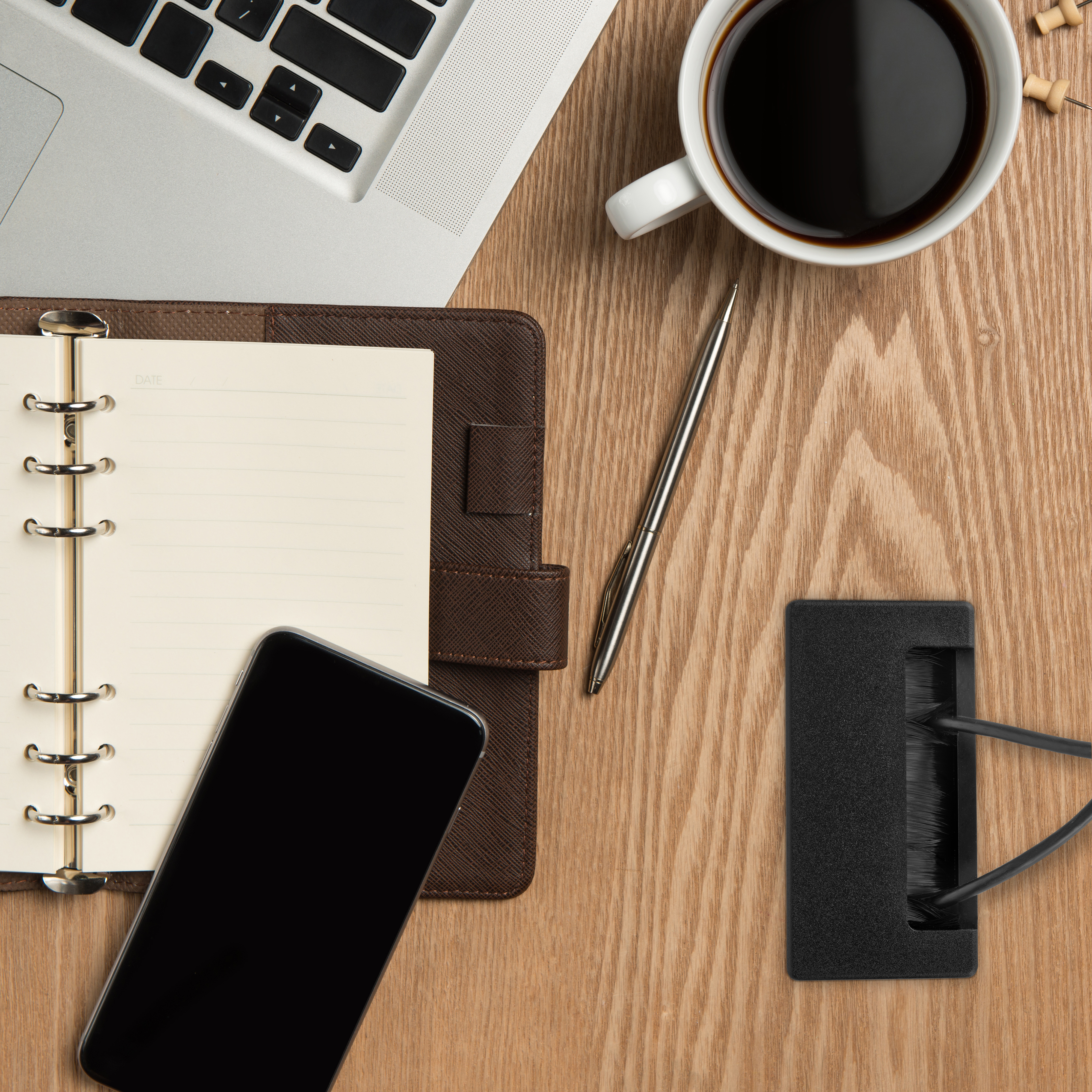 Emuca Pasacables Plasquare 2 para mesa, Plstico negro, Plstico