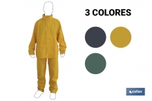 Traje de Agua | Fabricado en PVC y Poliuterano | Varios Colores | Con dos Bolsillos y Capucha oculta en el Cuello