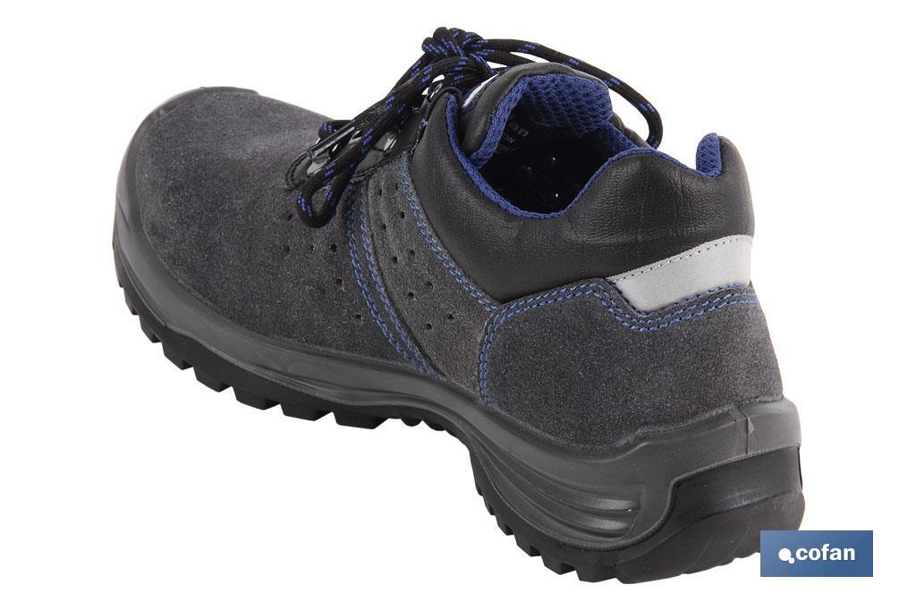 Zapato de Serraje | Color Gris | Seguridad S1P+SRC |Modelo Myron | Puntera de Carbono Light